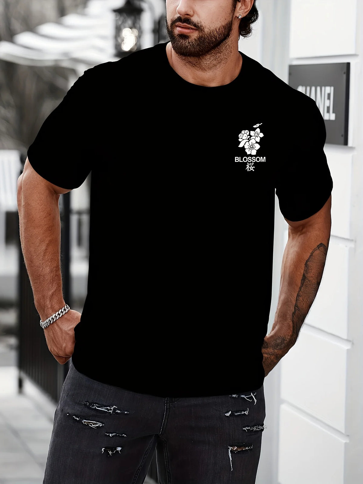 T Shirt for Man Men's Black and Golden Casual T-shirt Printed with "King" Crown + Arm Pattern Clothing Light Luxury Personality